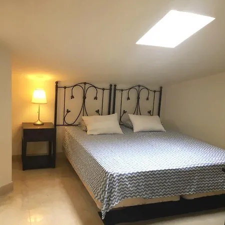 Διαμέρισμα 4 Bedroom Beachfront Penthouse Τορρεμολίνος